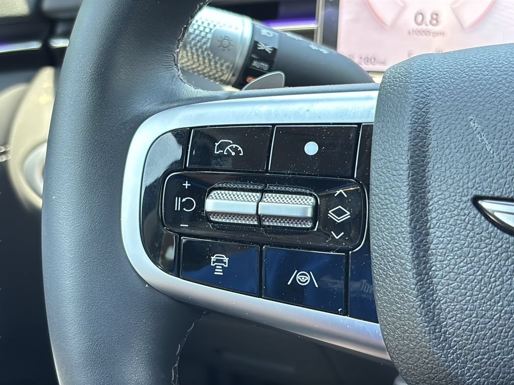 Certified 2026 Genesis GV70 2.5T AWD/4WD image 22