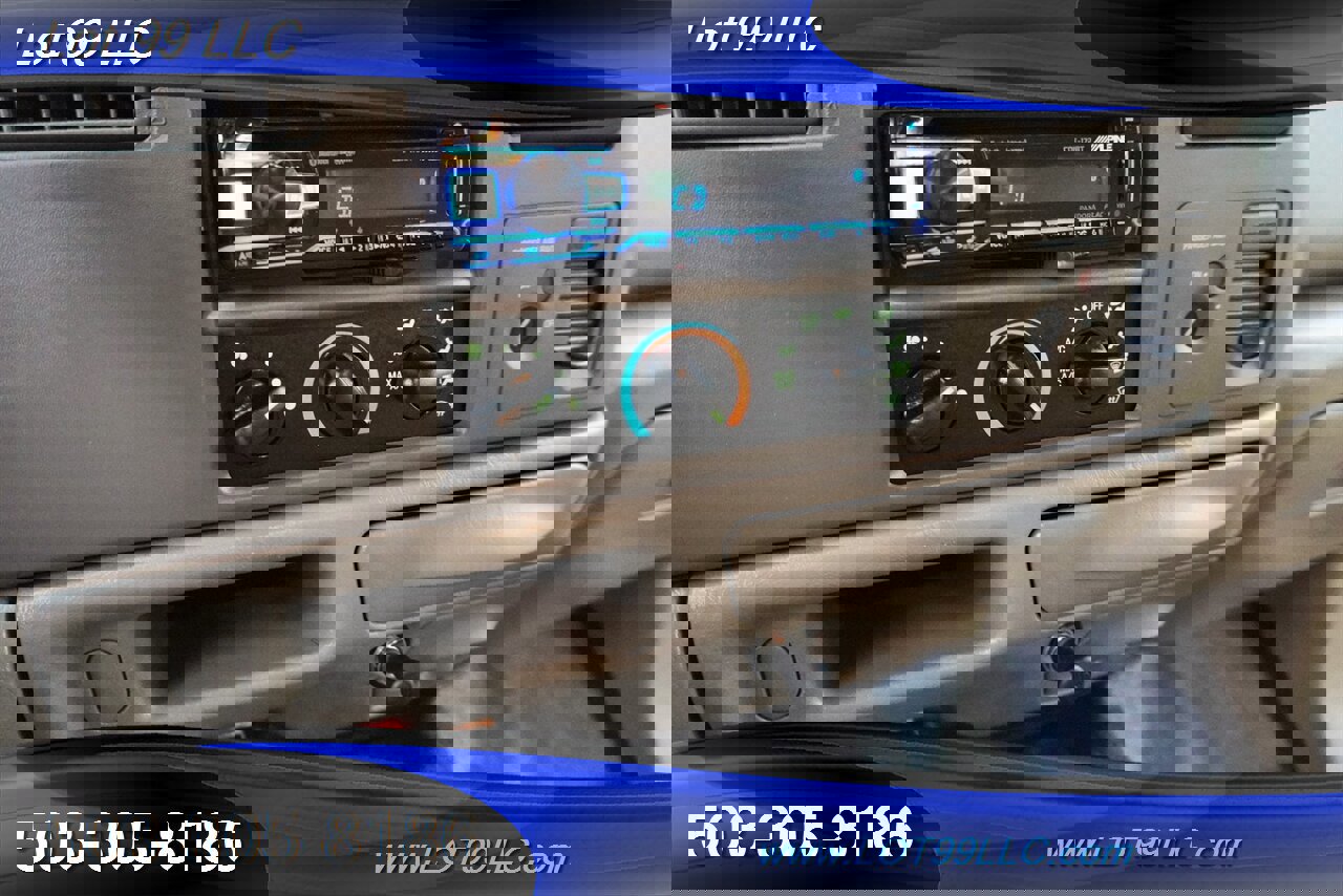 Used 2003 Ford F250 4x4 Regular Cab Super Duty image 19