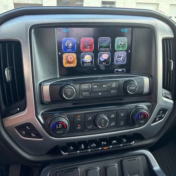 Used 2018 GMC Sierra 1500 SLT AWD/4WD image 26