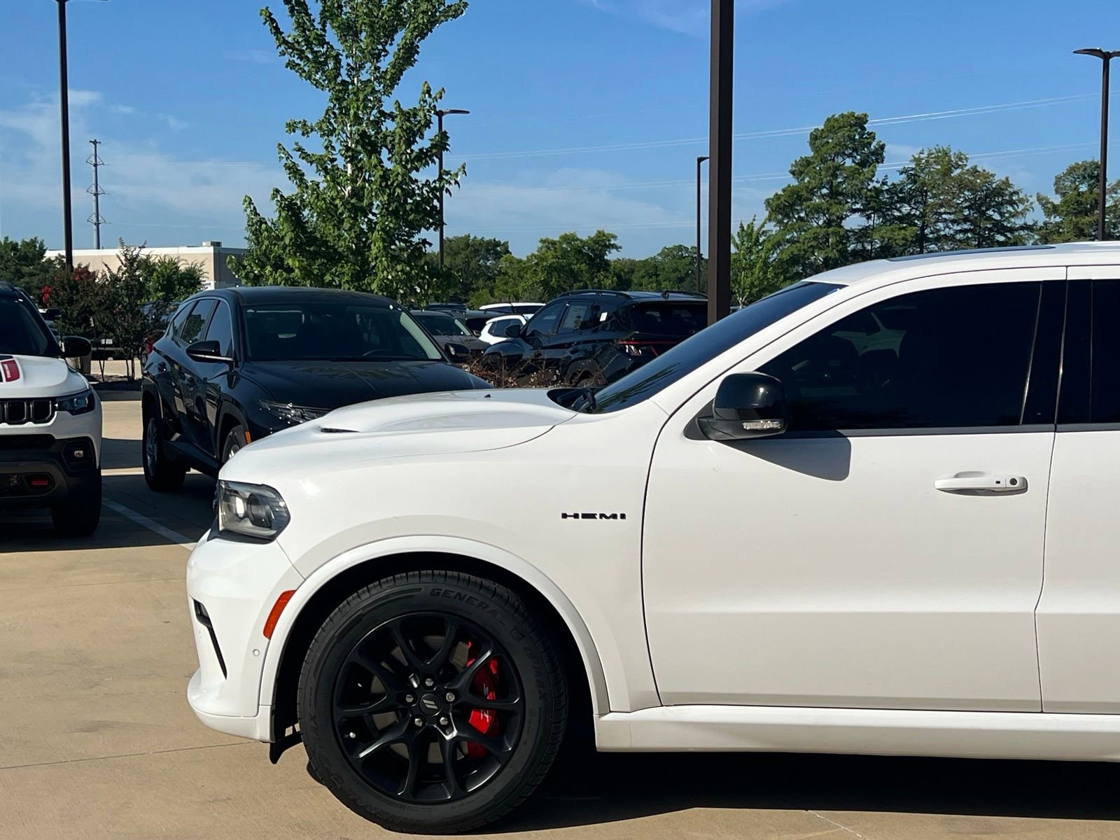 Used 2022 Dodge Durango R/T w/ Tow 'N Go Package AWD/4WD image 6