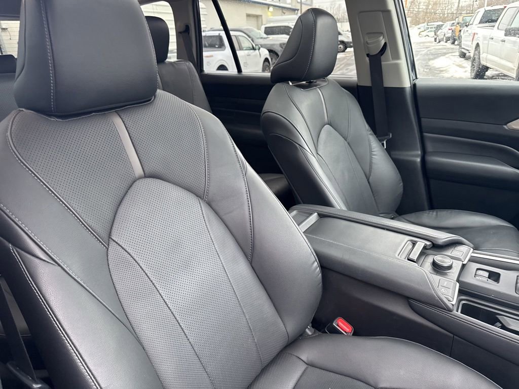 Used 2024 Toyota Grand Highlander Platinum image 33