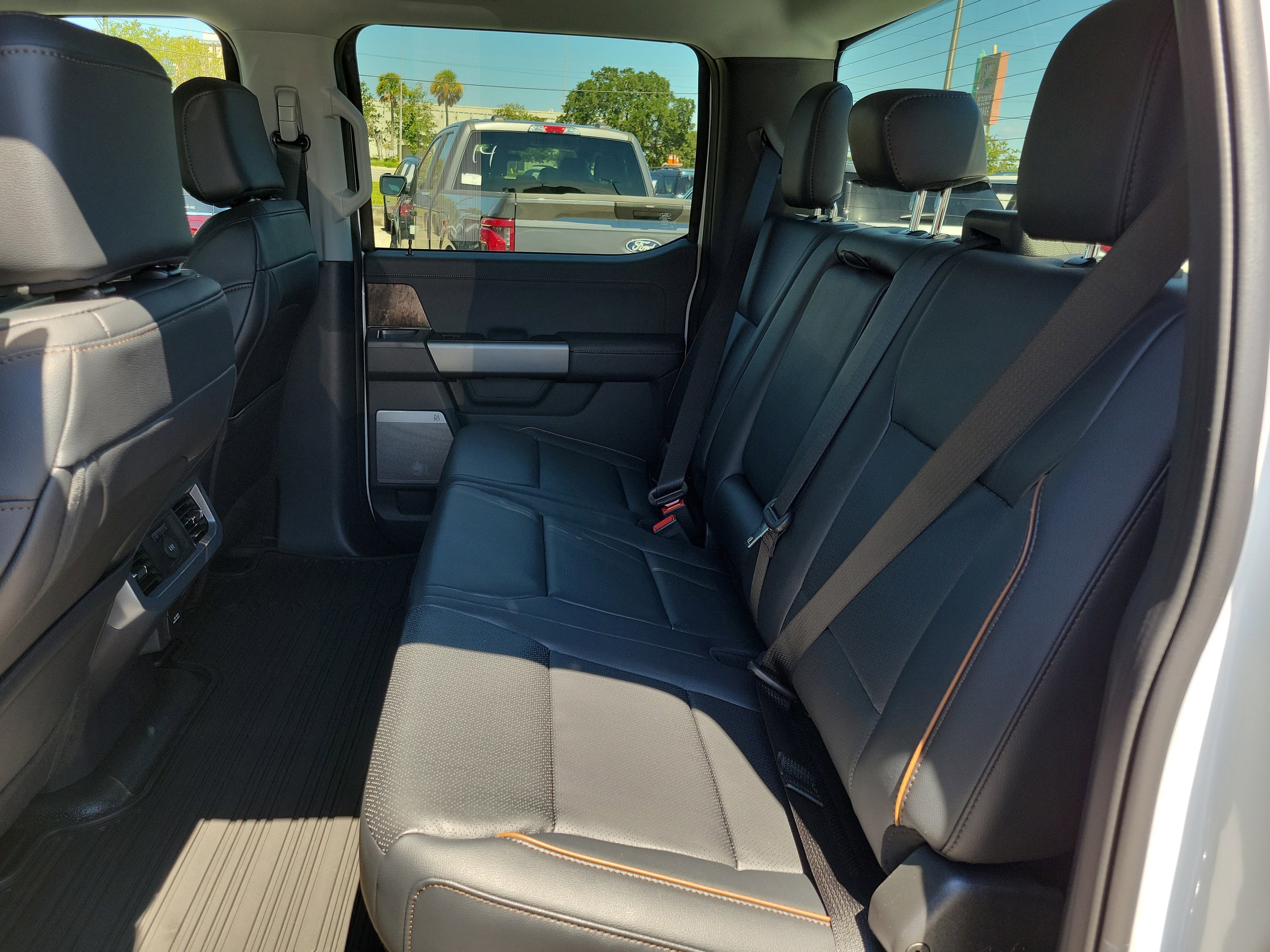 New 2026 Ford F250 Lariat image 25