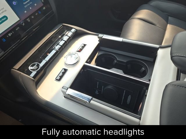 New 2027 Lincoln Navigator L Reserve w/ Jet Appearance Package AWD/4WD image 25