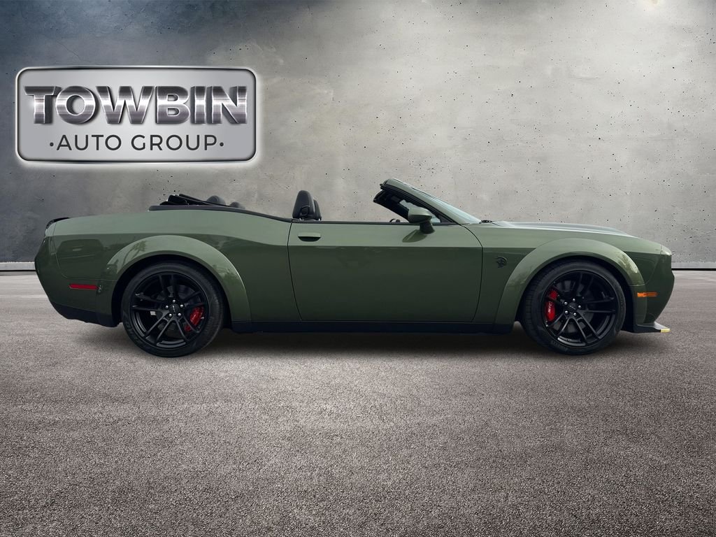 Used 2023 Dodge Challenger SRT Hellcat RWD image 32