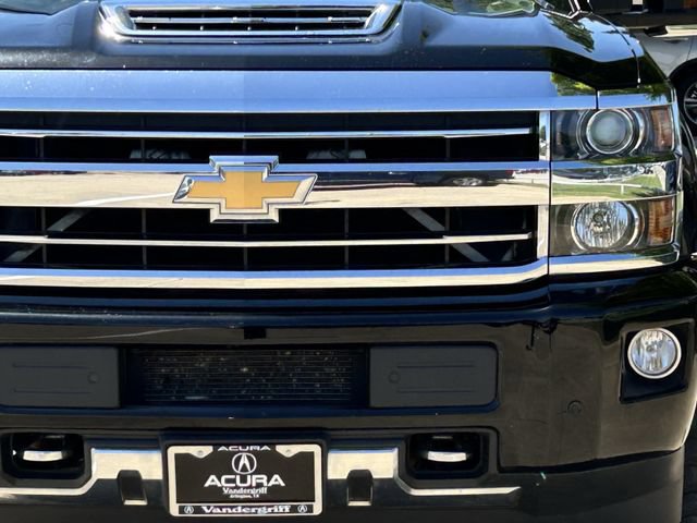 Used 2019 Chevrolet Silverado 2500 High Country w/ Duramax Plus Package AWD/4WD image 10
