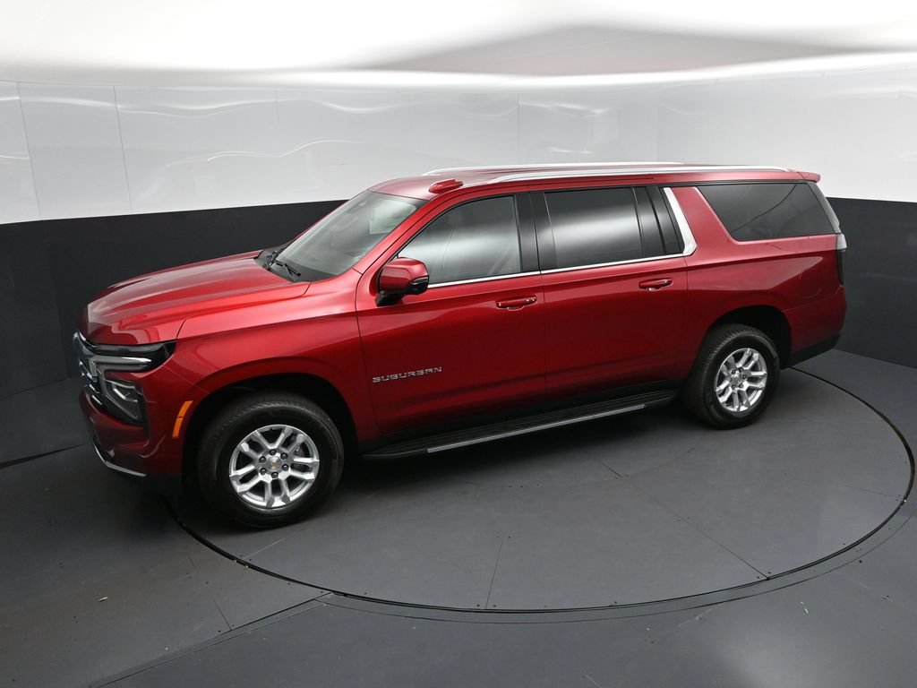 New 2026 Chevrolet Suburban LT w/ Comfort Package RWD image 31