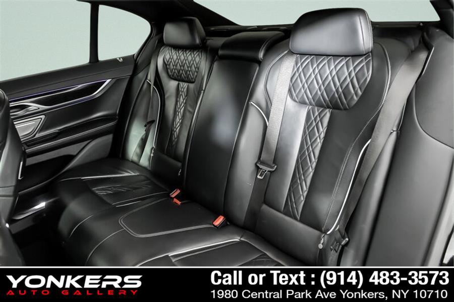Used 2020 BMW 750i xDrive image 18