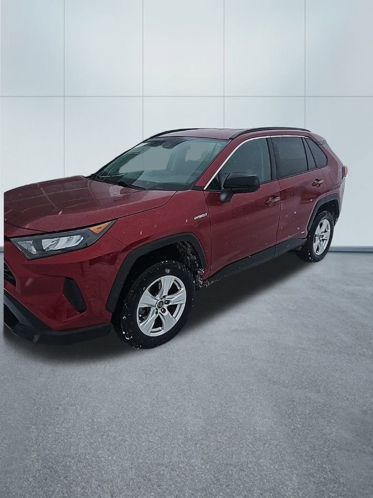 Used 2020 Toyota RAV4 LE w/ Carpet Mat Package image 6