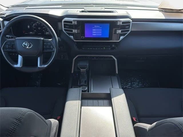 Used 2025 Toyota Sequoia SR5 image 10