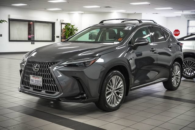 Certified 2024 Lexus NX 350 AWD w/ Vision Package image 4