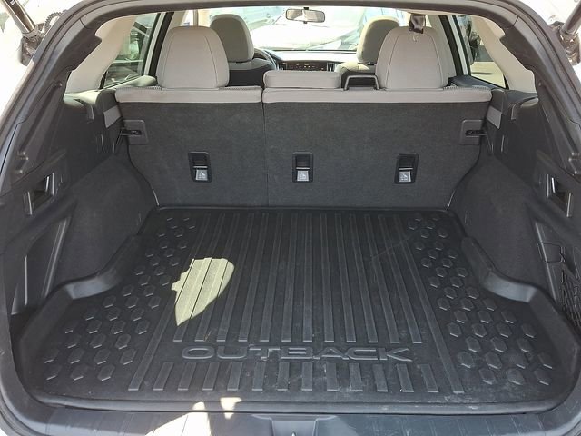 Certified 2025 Subaru Outback Premium image 30