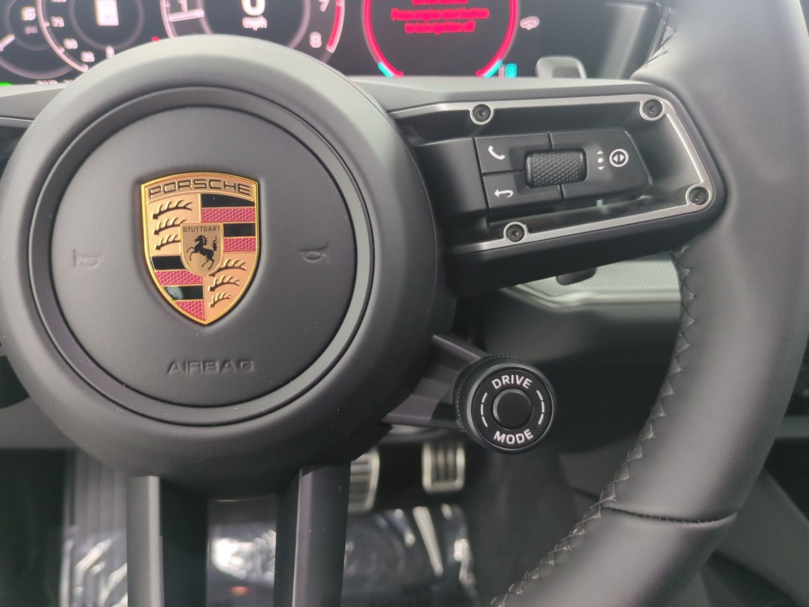 New 2026 Porsche Cayenne GTS AWD/4WD image 21