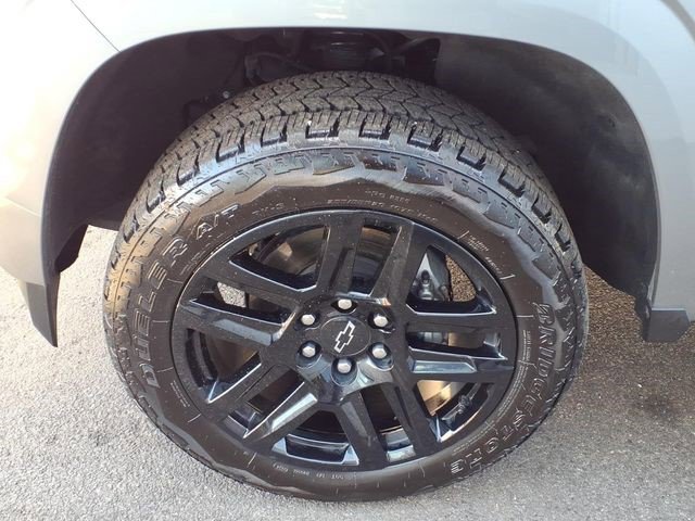 Certified 2025 Chevrolet Colorado Z71 w/ Technology Package AWD/4WD image 9