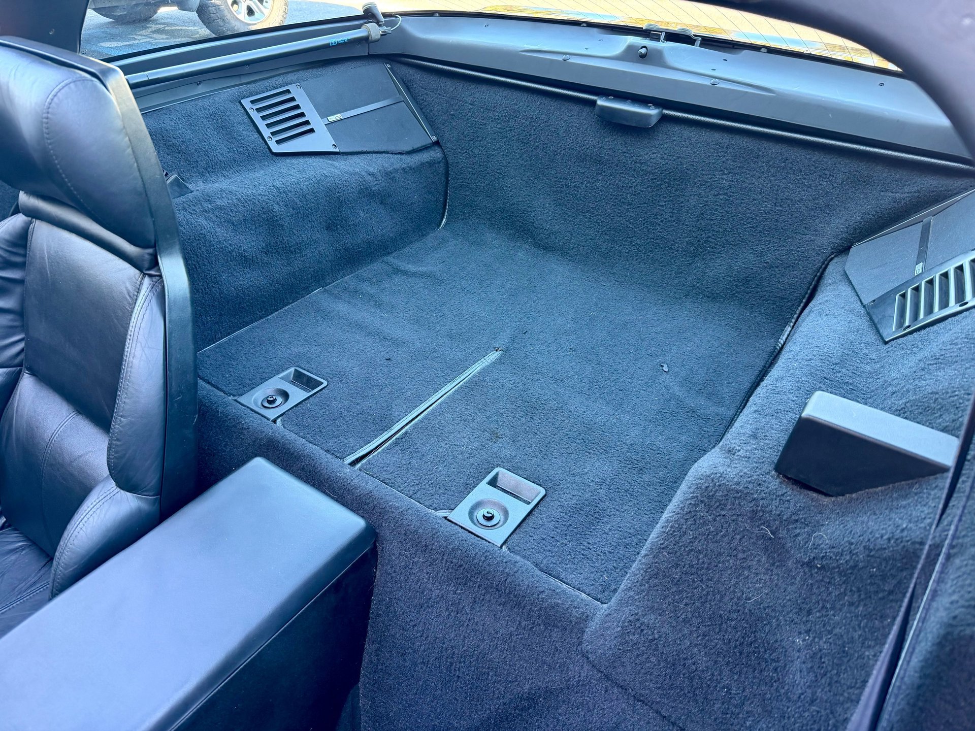 Used 1989 Chevrolet Corvette Coupe RWD image 40