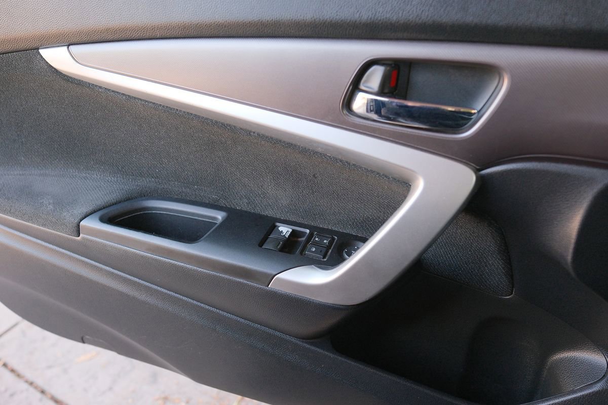 Used 2013 Honda Accord LX-S image 12