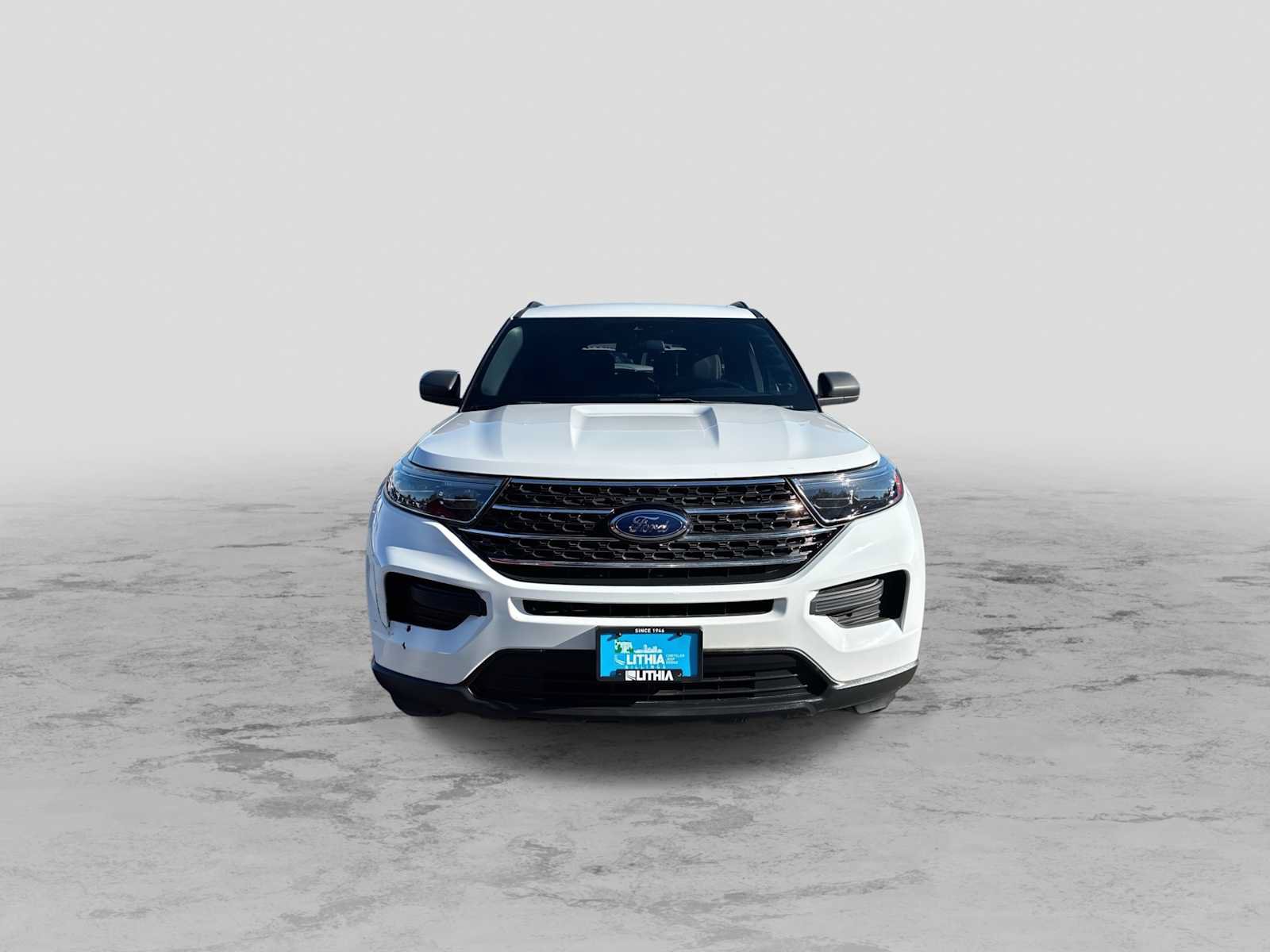 Used 2020 Ford Explorer XLT w/ Class III Trailer Tow Package AWD/4WD image 3
