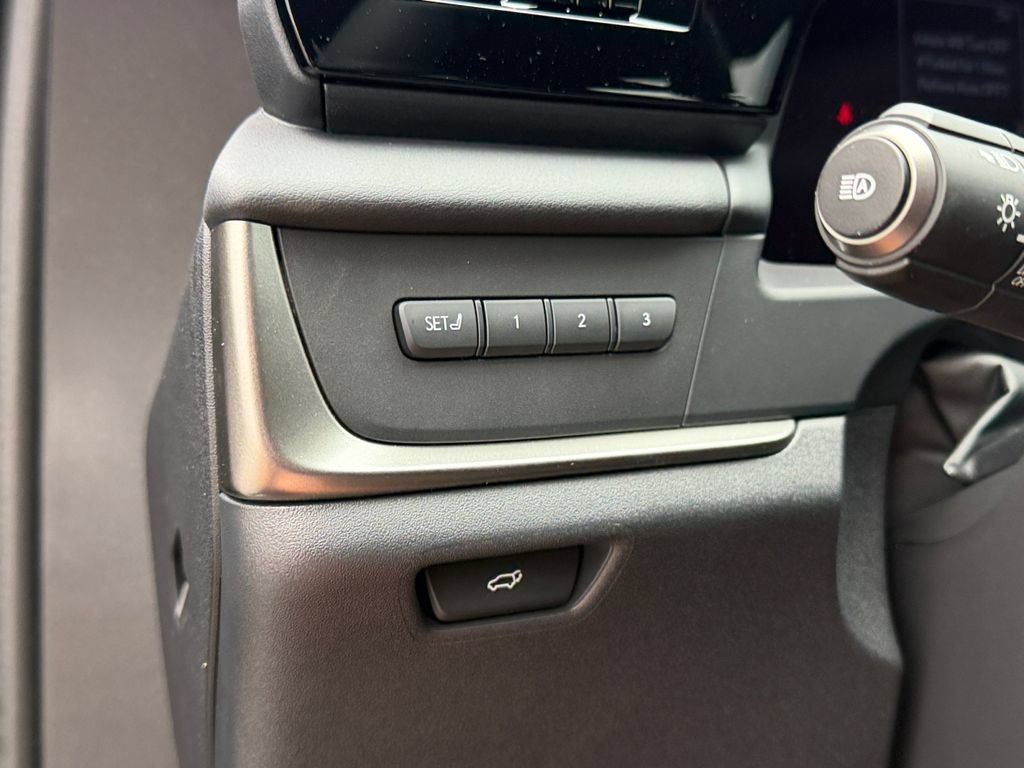 New 2026 Lexus RZ 450e AWD w/ Accessory Package (2T) image 23