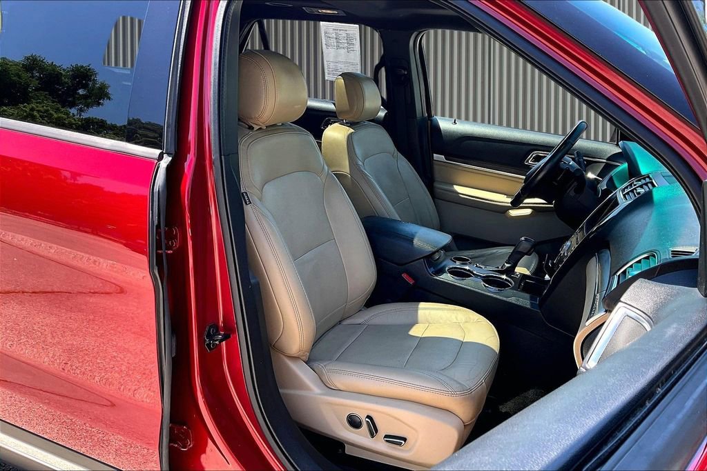 Used 2016 Ford Explorer Limited FWD image 8