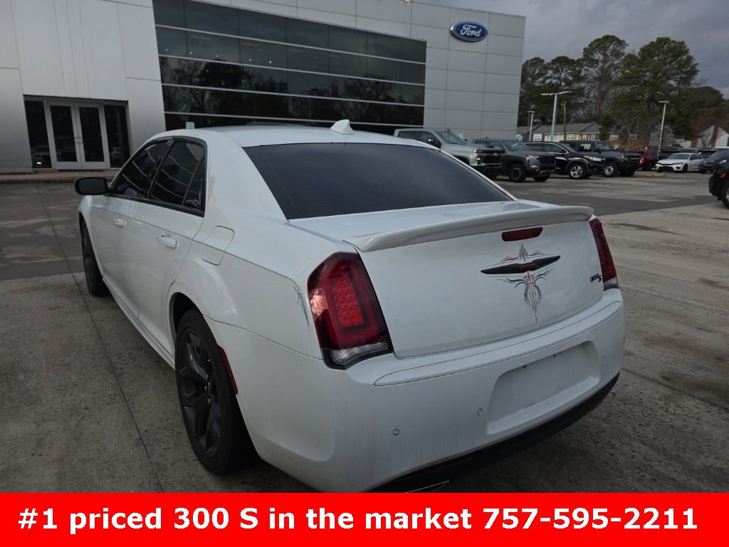 Used 2021 Chrysler 300 S w/ S Model Appearance Package image 7