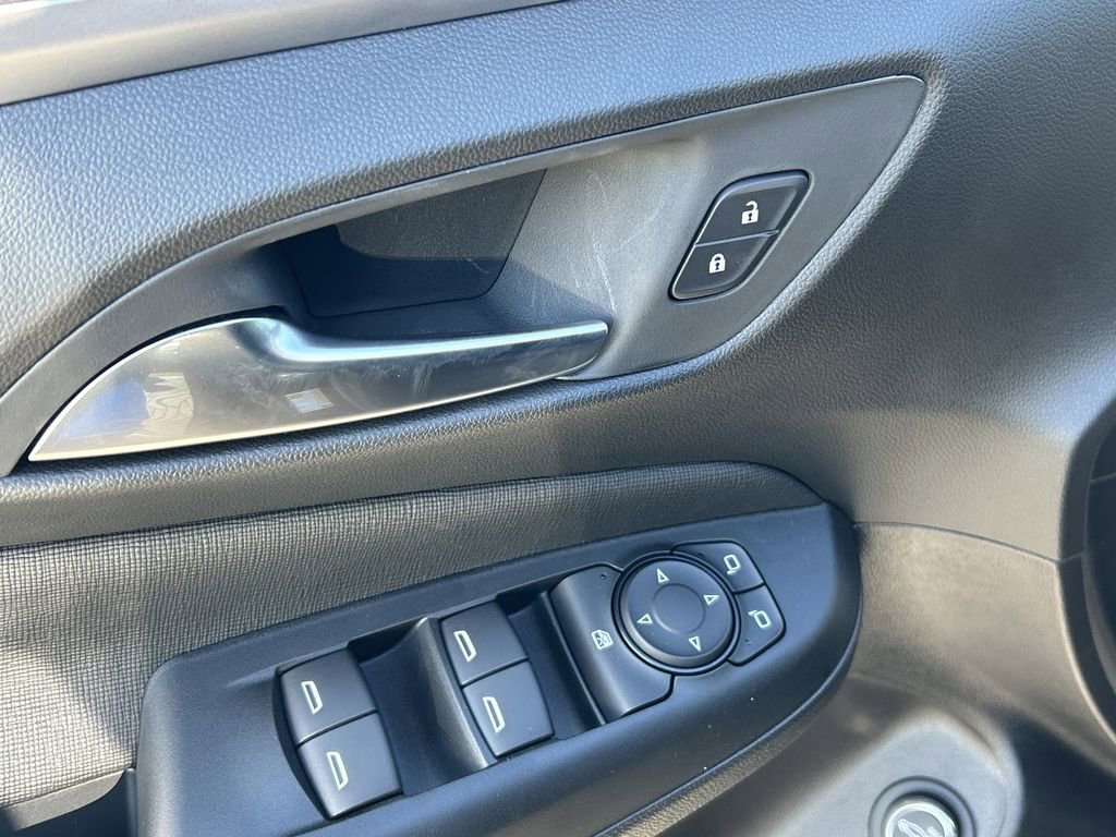 New 2026 Buick Envista Preferred image 18