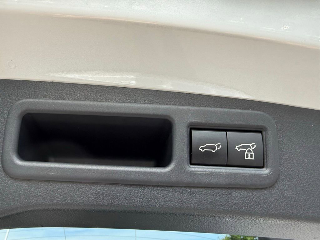 Used 2023 Lexus RX 350 Premium w/ Accessory Package AWD/4WD image 19