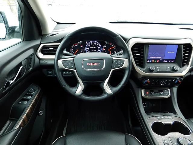 Used 2022 GMC Acadia Denali w/ Denali Ultimate Package image 15