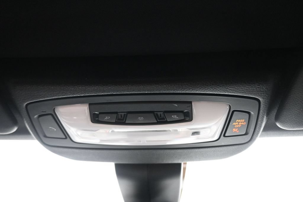 Used 2016 BMW 435i xDrive Convertible AWD/4WD image 24