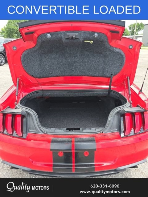 Used 2018 Ford Mustang Premium w/ Equipment Group 201A RWD image 22