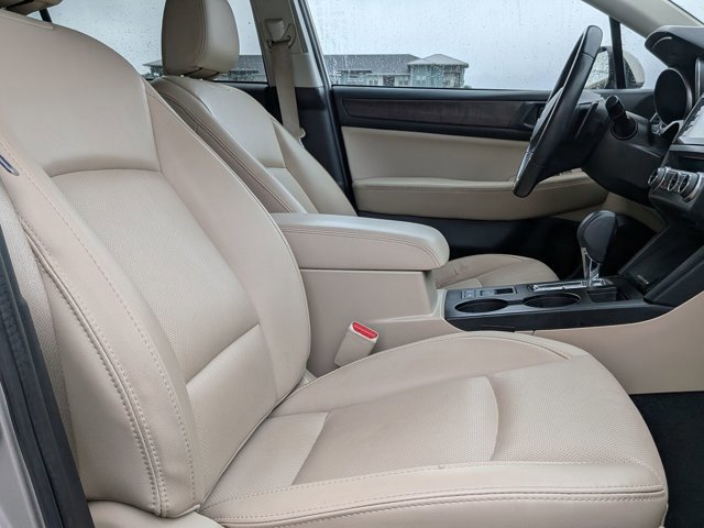Used 2017 Subaru Outback 2.5i Limited AWD/4WD image 13