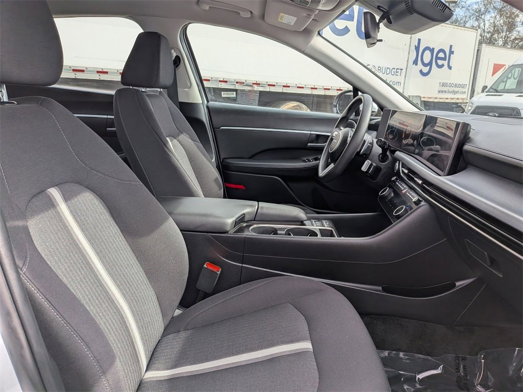 Used 2025 Hyundai Sonata SEL image 30