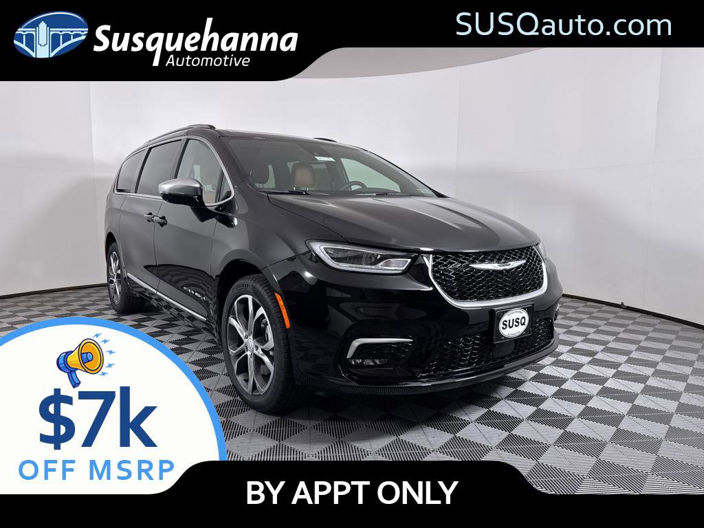 New 2026 Chrysler Pacifica Pinnacle image 1