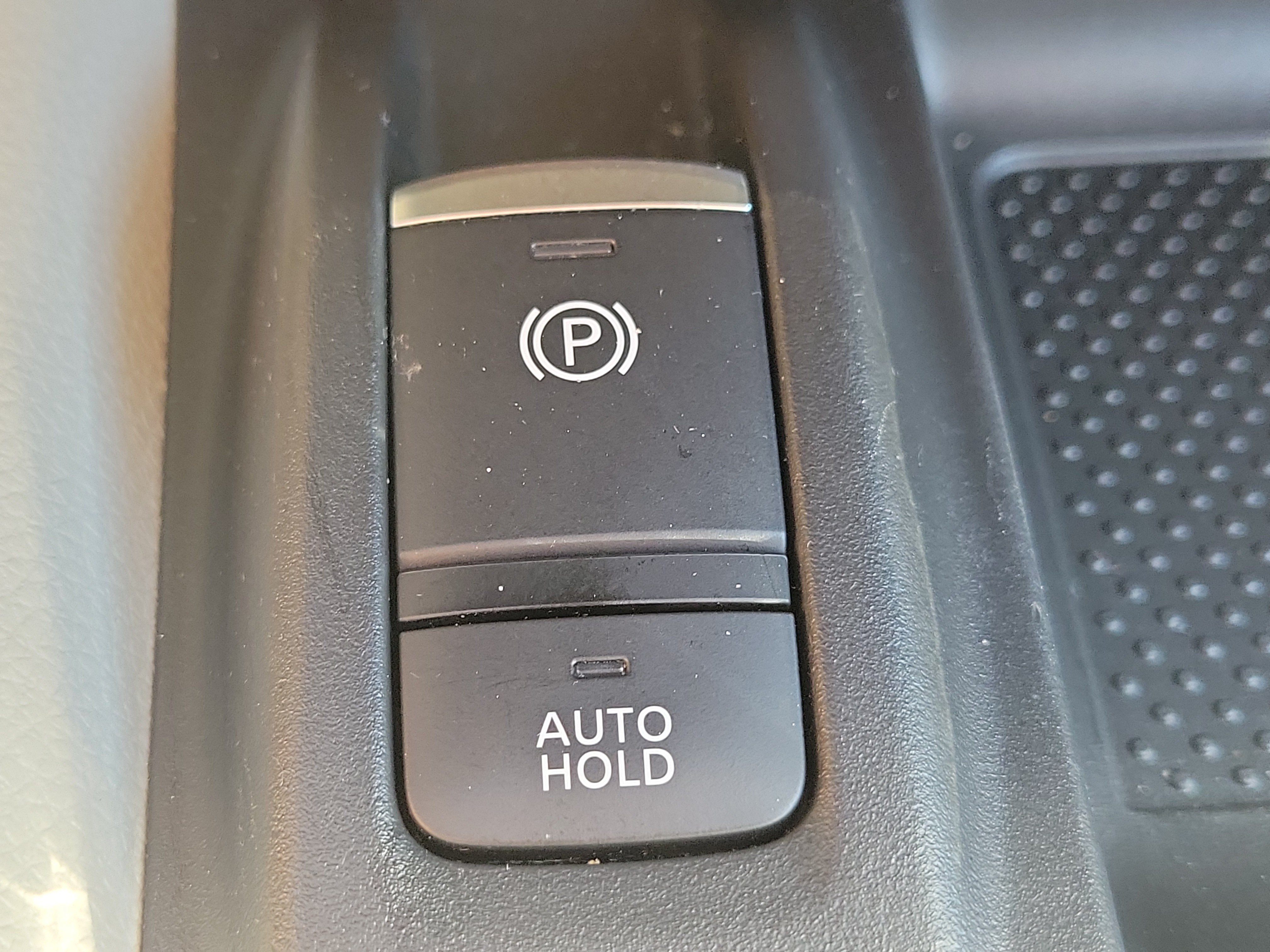 Used 2021 Nissan Rogue Sport SL w/ Premium Package FWD image 30