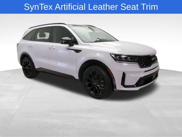 Used 2023 Kia Sorento SX FWD image 16