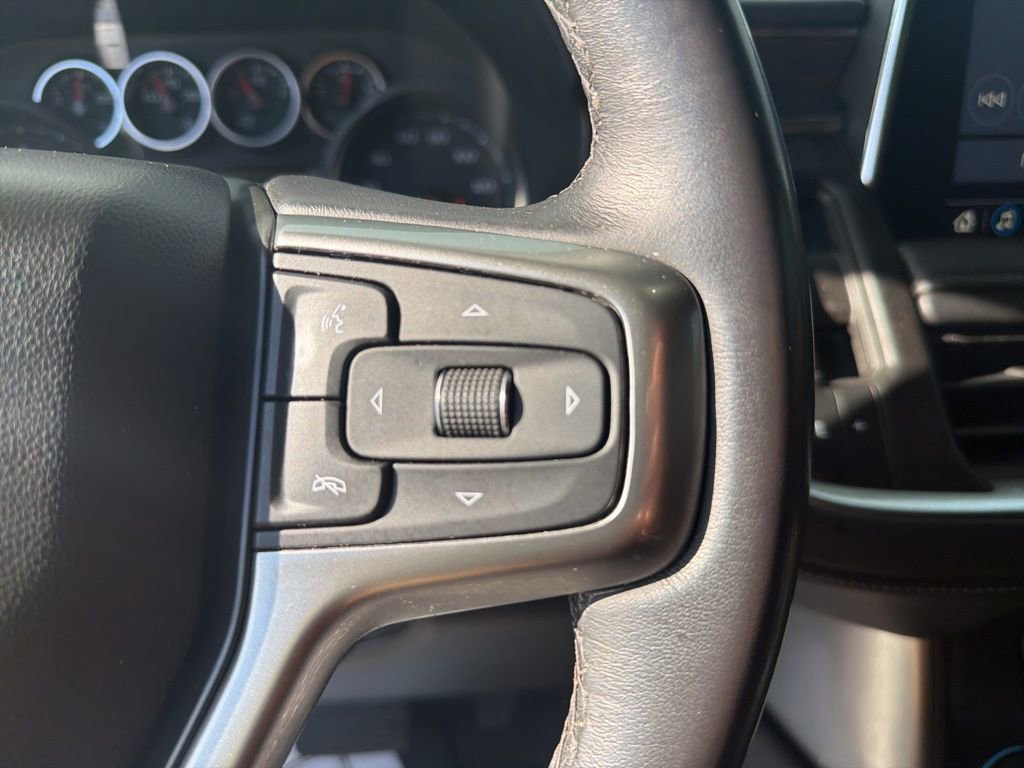 Used 2021 Chevrolet Suburban LT w/ Rear Media and Nav Package image 13