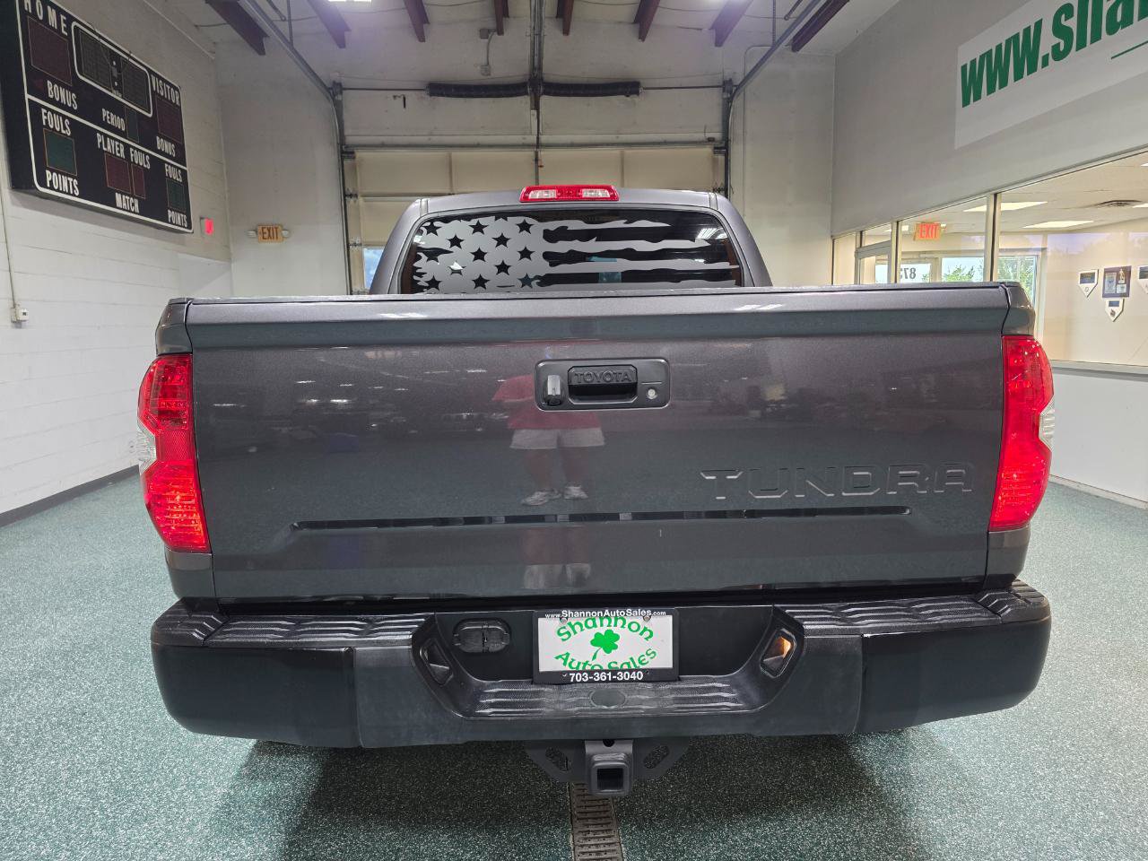 Used 2018 Toyota Tundra SR5 w/ SR5 Upgrade Package RWD image 8