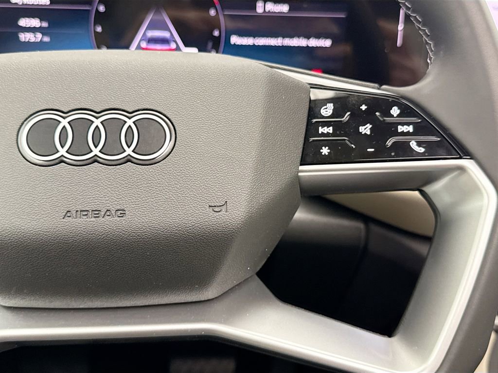 Used 2025 Audi Q5 Premium Plus w/ Premium Plus image 13