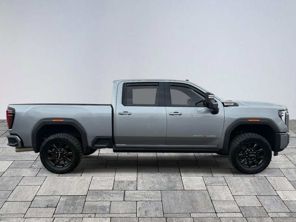 Used 2024 GMC Sierra 2500 AT4 w/ AT4 Premium Plus Package image 8