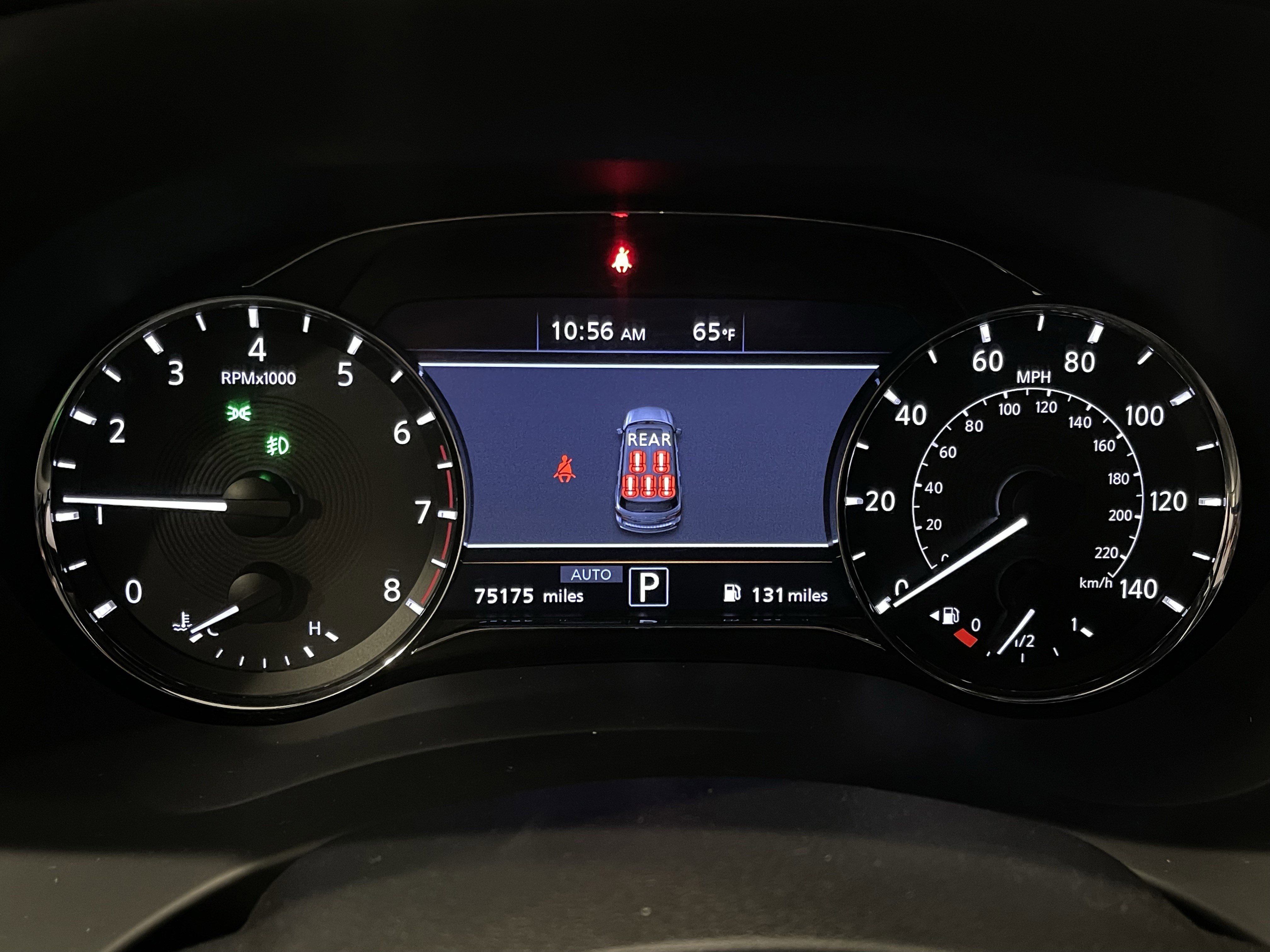 Used 2023 INFINITI QX80 Sensory w/ Cargo Package AWD/4WD image 22