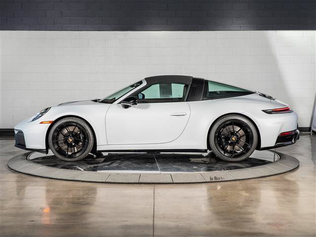 Used 2026 Porsche 911 Targa 4 GTS AWD/4WD image 12