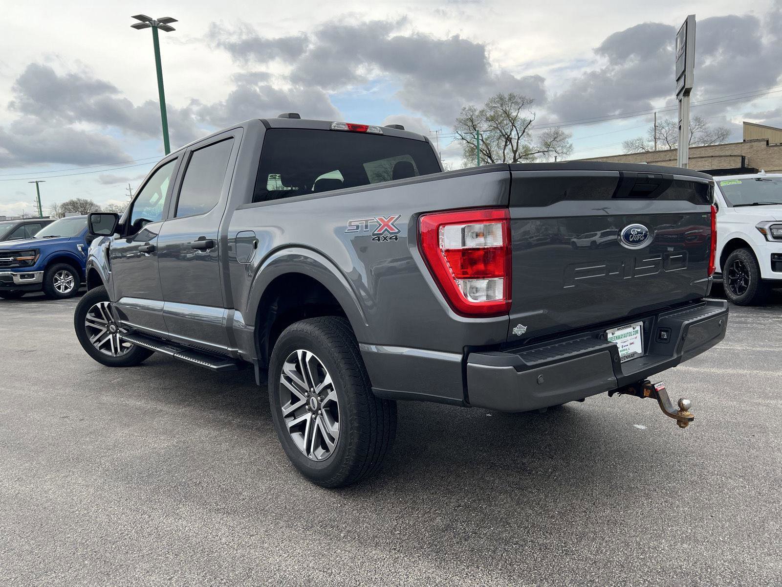 Used 2022 Ford F150 XL w/ STX Appearance Package AWD/4WD image 9