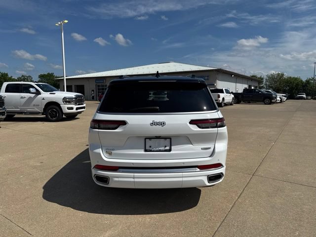 Used 2025 Jeep Grand Cherokee L Summit AWD/4WD image 6