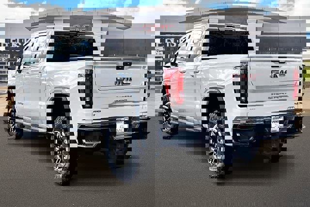 New 2026 GMC Sierra 1500 AT4X image 3