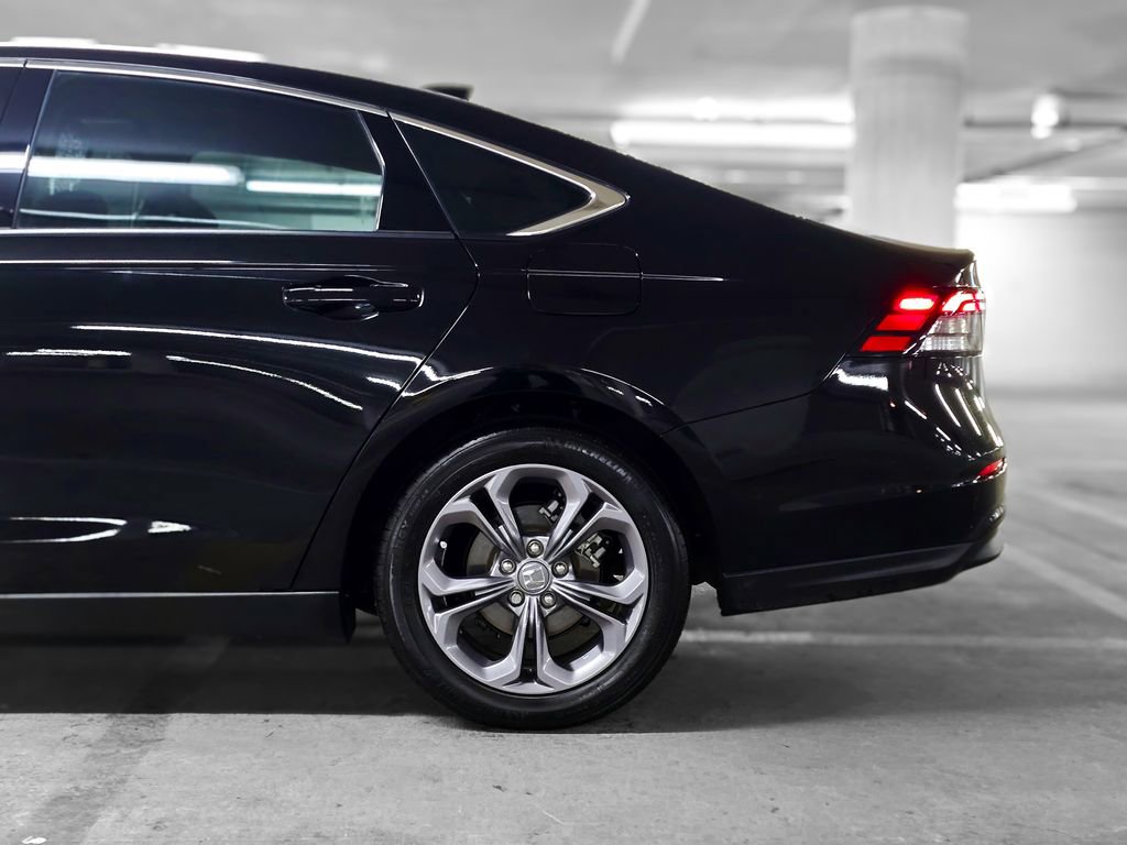 Certified 2024 Honda Accord EX image 12