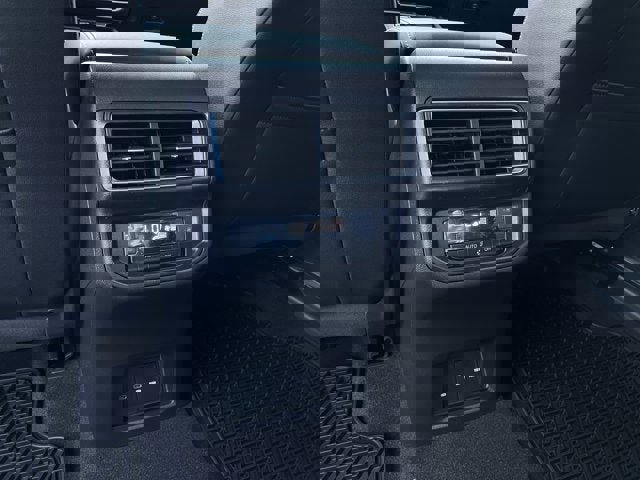 New 2026 Volkswagen Atlas SE image 26