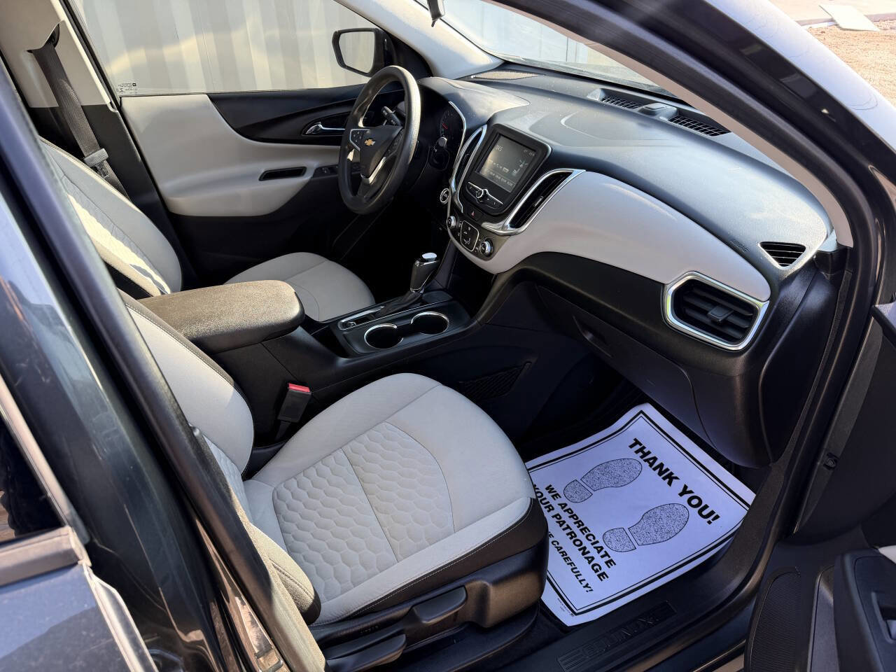 Used 2018 Chevrolet Equinox LS image 17