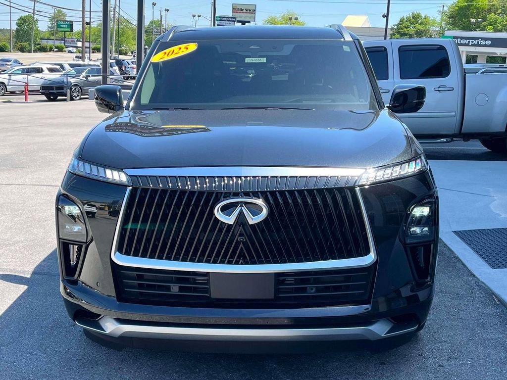 Used 2025 INFINITI QX80 Sensory AWD/4WD image 8