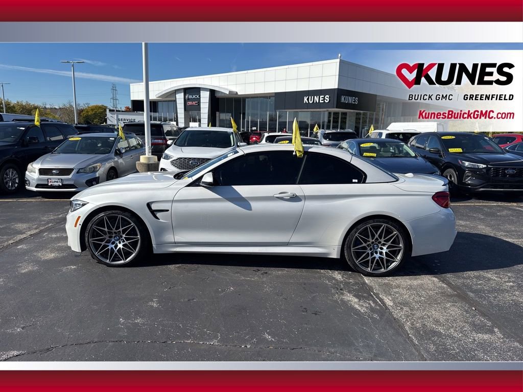 Used 2018 BMW M4 Convertible image 8