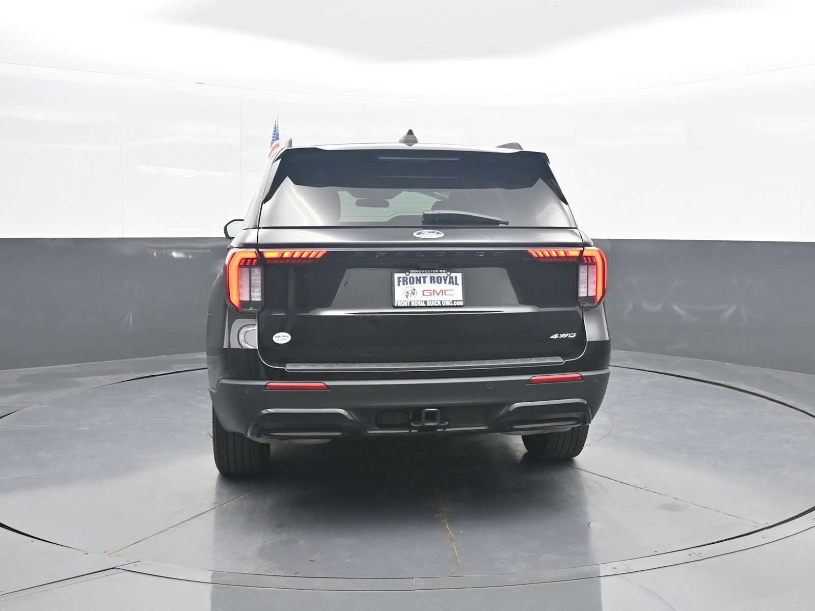 Used 2025 Ford Explorer ST-Line AWD/4WD image 6