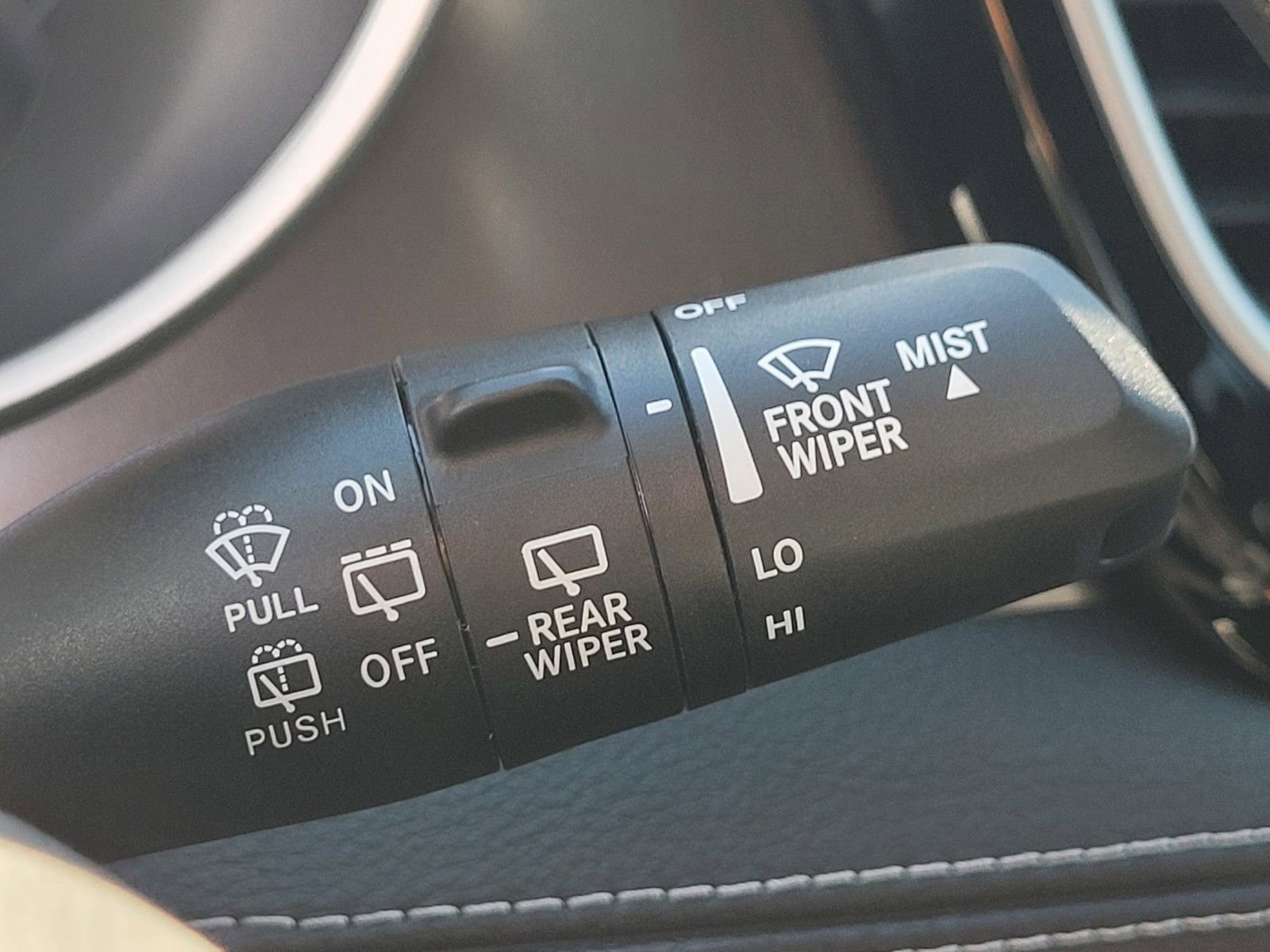 New 2026 Chrysler Pacifica Select image 22