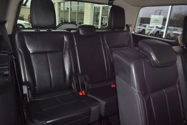 Used 2024 Ford Expedition XLT image 49